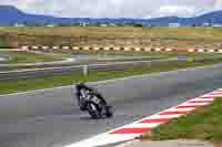 cadwell-no-limits-trackday;cadwell-park;cadwell-park-photographs;cadwell-trackday-photographs;enduro-digital-images;event-digital-images;eventdigitalimages;navarra;no-limits-trackdays;peter-wileman-photography;racing-digital-images;trackday-digital-images;trackday-photos